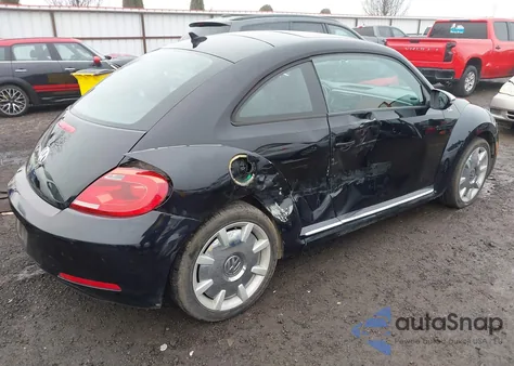 2013 Volkswagen Beetle 2.5L Fender Edition from USA, damaged, VIN 3VWJX7AT4DM649009